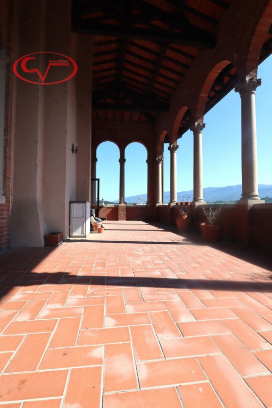 Immagine 10 di Attico in vendita  in via martiri della libertà a San Giovanni Valdarno