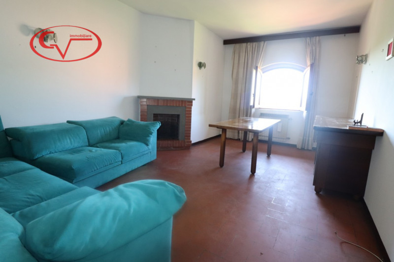 Immagine 14 di Attico in vendita  in via martiri della libertà a San Giovanni Valdarno