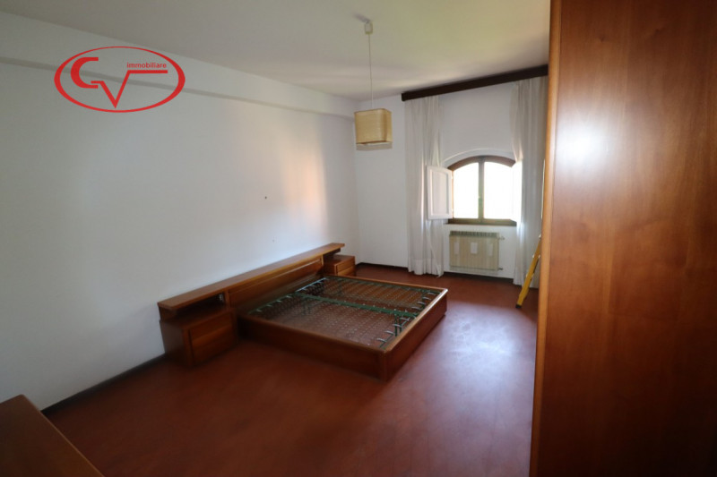 Immagine 19 di Attico in vendita  in via martiri della libertà a San Giovanni Valdarno