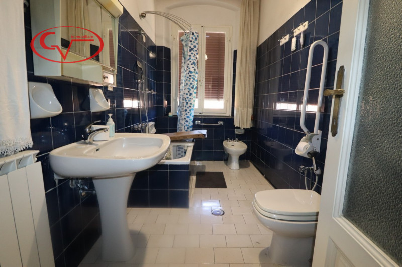 Immagine 20 di Attico in vendita  in via martiri della libertà a San Giovanni Valdarno