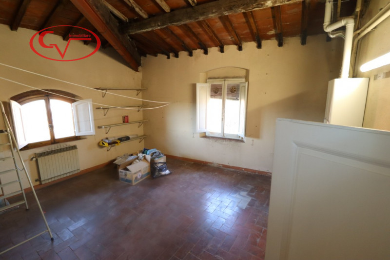 Immagine 25 di Attico in vendita  in via martiri della libertà a San Giovanni Valdarno