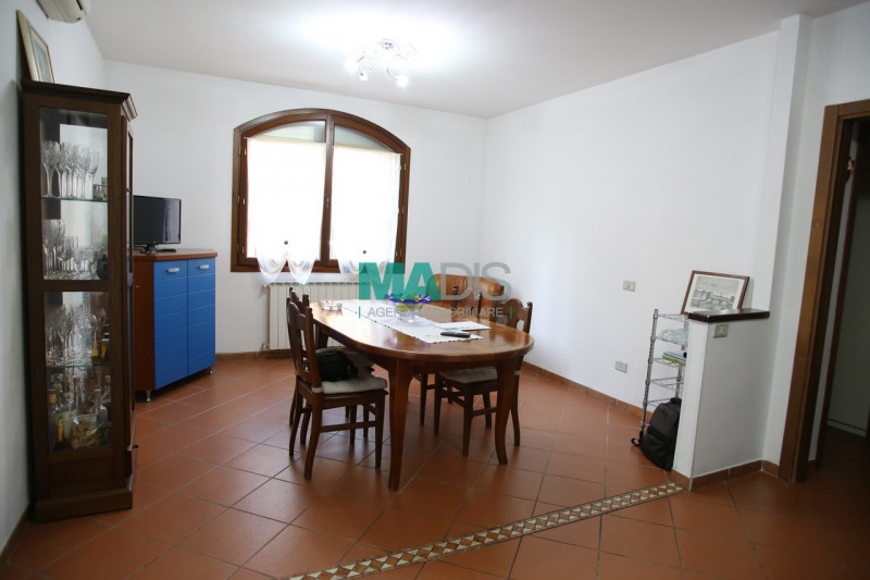 Immagine 6 di Casa indipendente in vendita  in Via Lorenzo da Prato a Prato