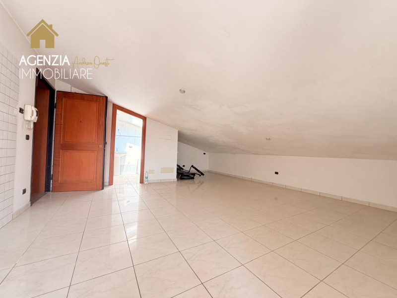 Immagine 11 di Monolocale in affitto  in Via Casilina 1932 a Roma