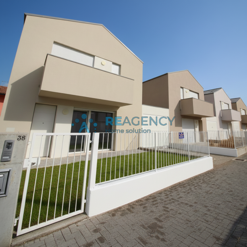 Immagine 1 di Villetta a schiera in vendita  in VIA santa chiara a Bassano Del Grappa