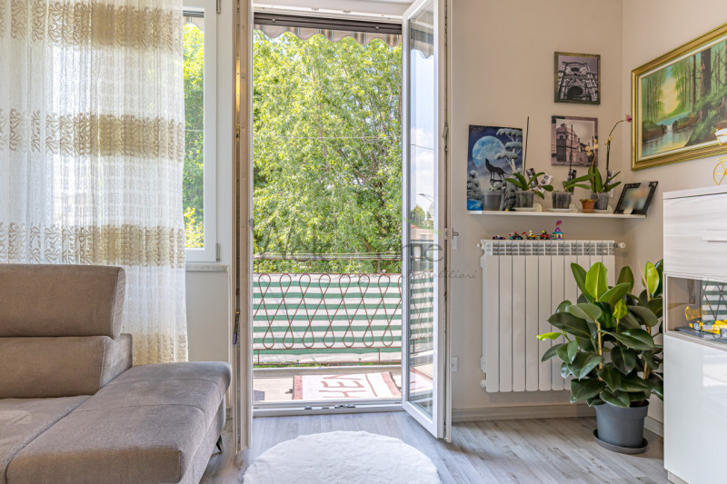 Immagine 7 di Appartamento in vendita  in Via Risorgimento a Tavernerio