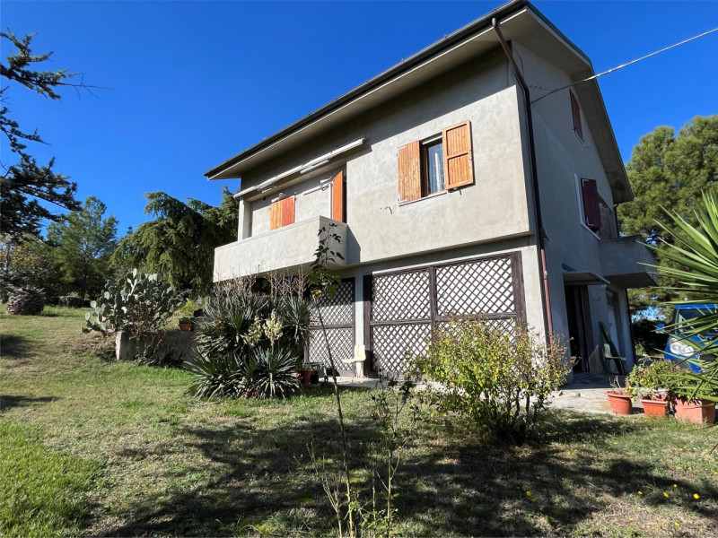 Immagine 7 di Casa indipendente in vendita  a Senigallia