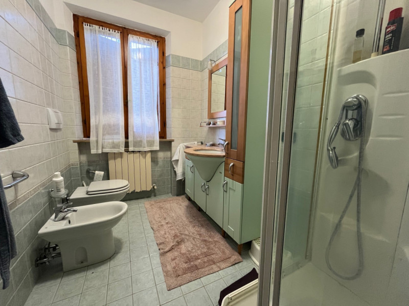 Immagine 34 di Casa indipendente in vendita  a Senigallia