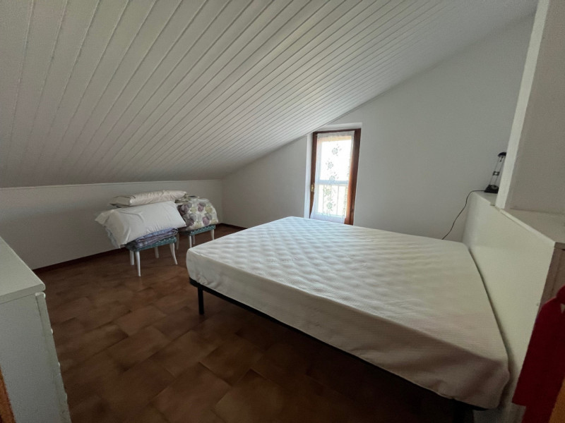 Immagine 35 di Casa indipendente in vendita  a Senigallia