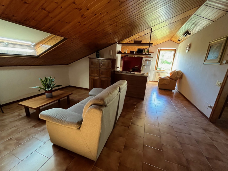 Immagine 40 di Casa indipendente in vendita  a Senigallia