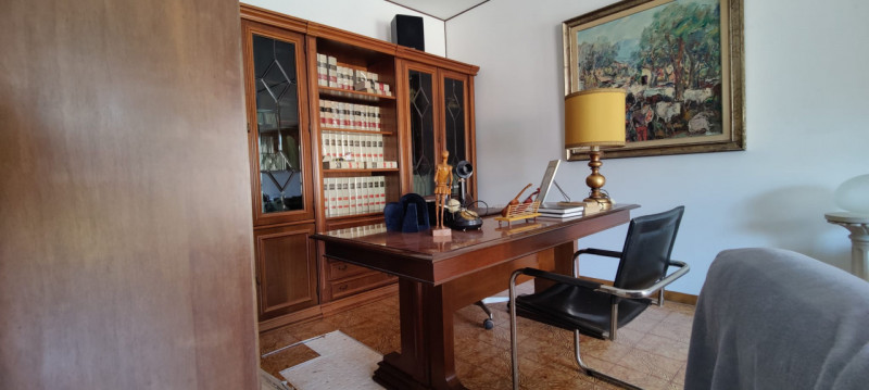 Immagine 10 di Appartamento in vendita  in VIA E.PERITO a Eboli