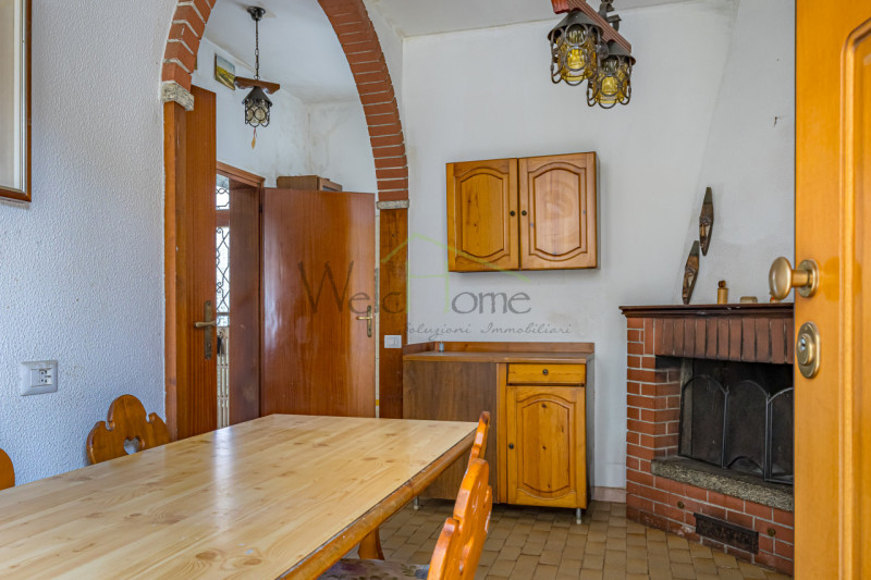 Immagine 13 di Casa indipendente in vendita  a Albavilla