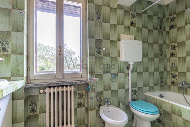 Immagine 18 di Casa indipendente in vendita  a Albavilla