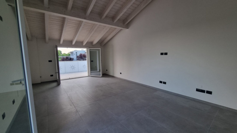 Immagine 2 di Attico in vendita  in Via Maria Aporti Ferrante a Carpi