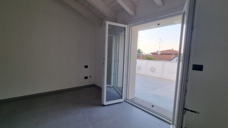 Immagine 8 di Attico in vendita  in Via Maria Aporti Ferrante a Carpi