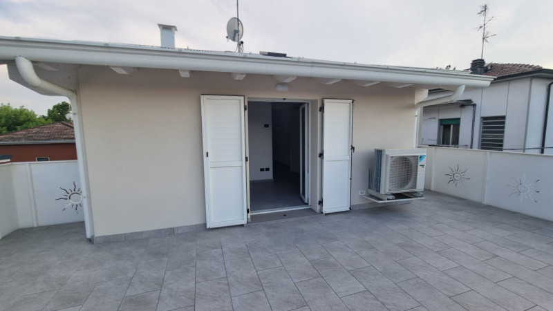 Immagine 14 di Attico in vendita  in Via Maria Aporti Ferrante a Carpi