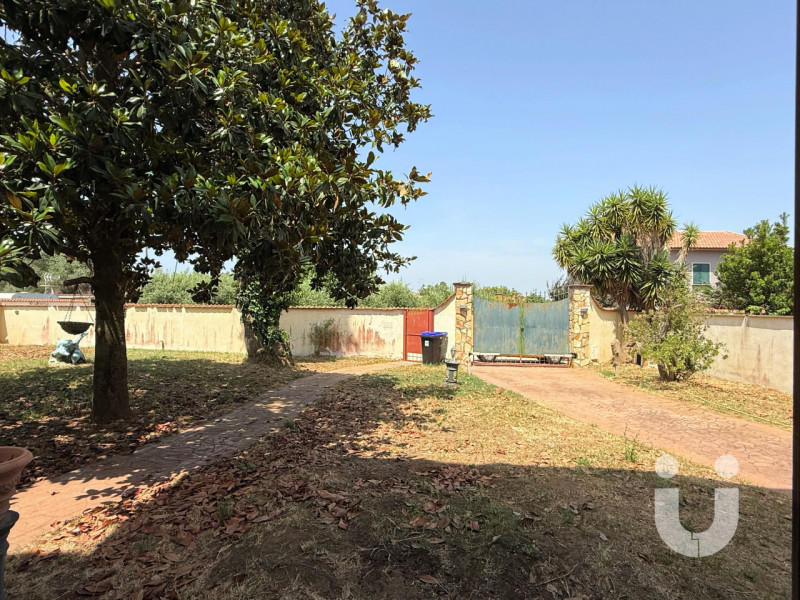 Immagine 6 di Villa in vendita  in Via Colle San Magno a Nettuno