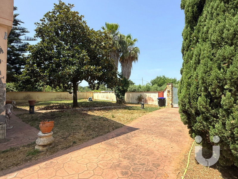 Immagine 7 di Villa in vendita  in Via Colle San Magno a Nettuno