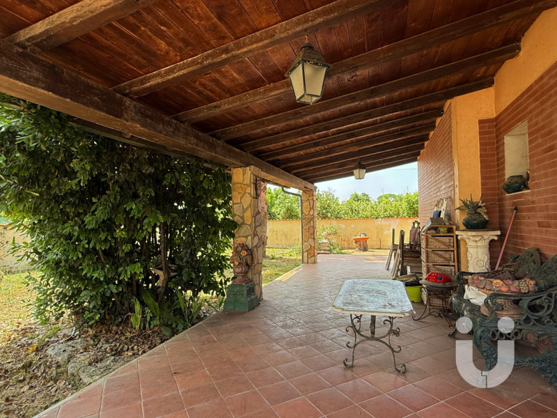 Immagine 20 di Villa in vendita  in Via Colle San Magno a Nettuno