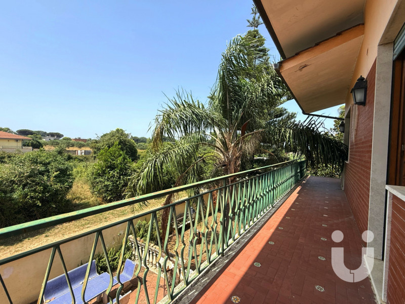 Immagine 32 di Villa in vendita  in Via Colle San Magno a Nettuno