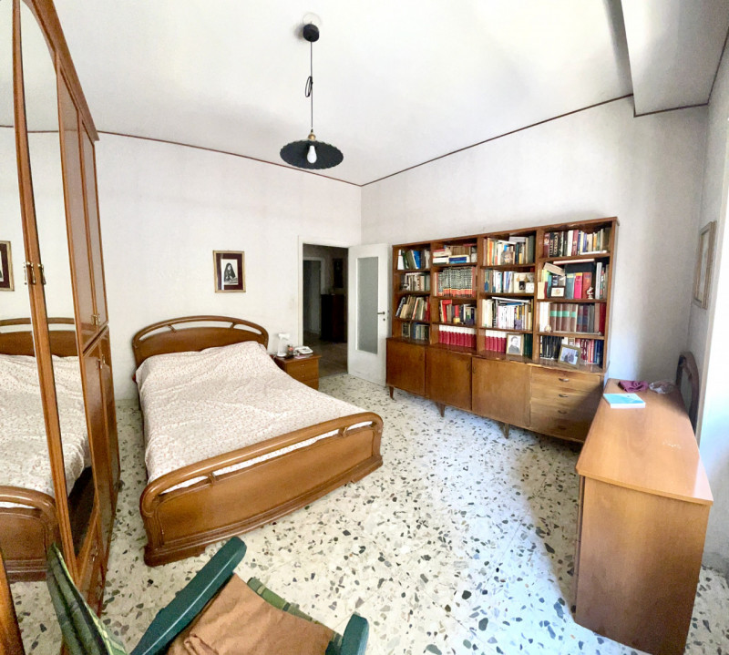 Immagine 15 di Appartamento in vendita  in via giacomo bresadola 54 a Roma