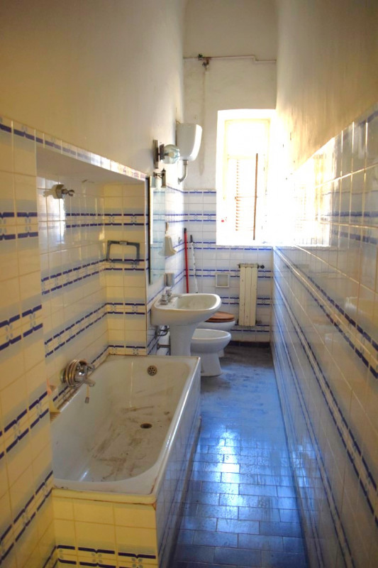 Immagine 36 di Ufficio in affitto  in C.so Umberto I 25 a Pescara