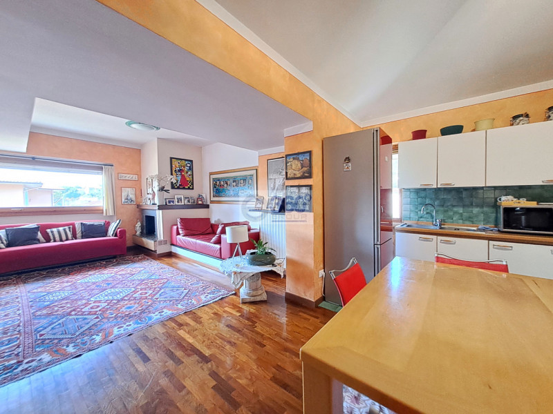 Immagine 7 di Villa in vendita  in Via San Filastro a Provaglio D'iseo