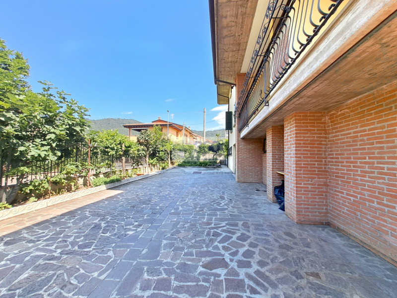 Immagine 25 di Villa in vendita  in Via San Filastro a Provaglio D'iseo