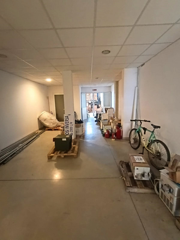 Immagine 2 di Capannone industriale in affitto  in via giacomo leopardi a Montevarchi