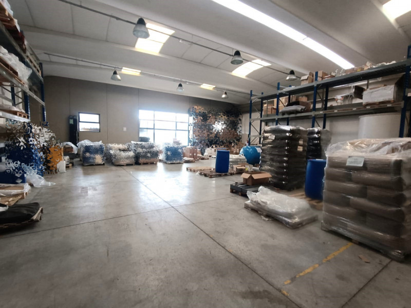 Immagine 6 di Capannone industriale in affitto  in via giacomo leopardi a Montevarchi