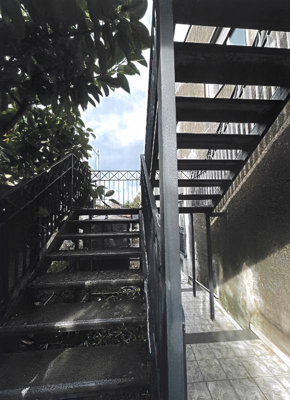 Immagine 4 di Appartamento in vendita  in Strada Provinciale di Caserta n. 234 a Napoli