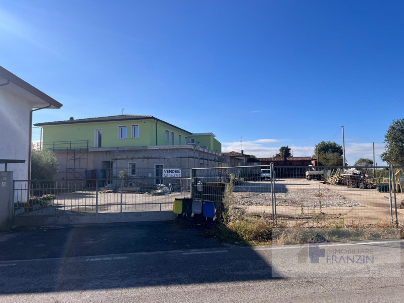 Immagine 3 di Appartamento in vendita  in VIA VALLIO 69 a Meolo