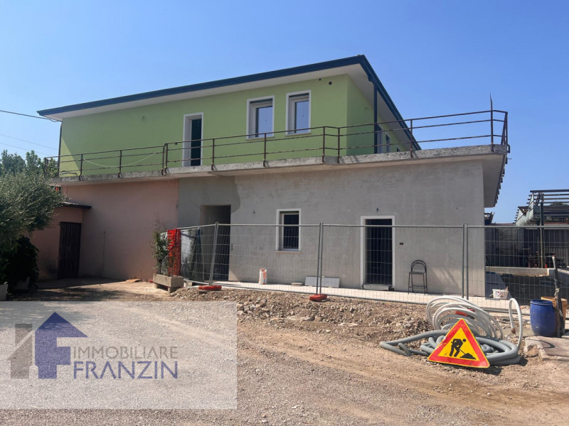 Immagine 4 di Appartamento in vendita  in VIA VALLIO 69 a Meolo