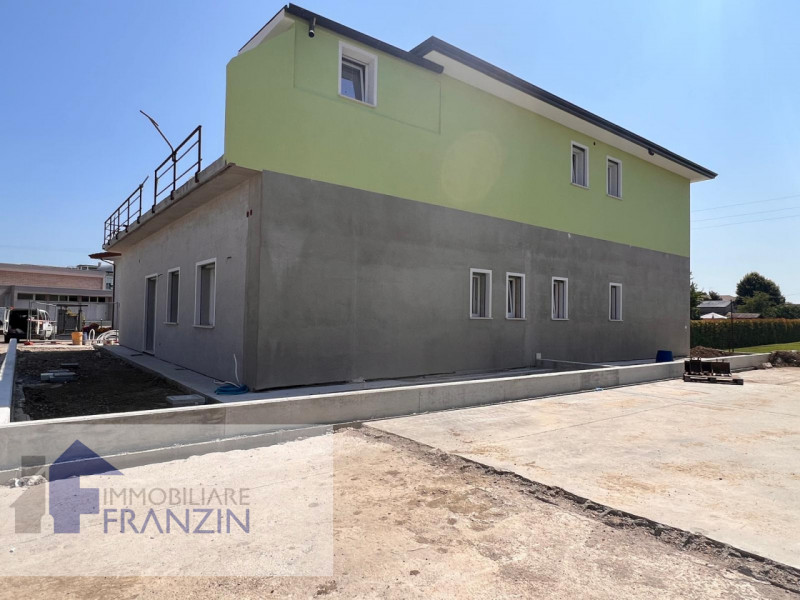 Immagine 58 di Appartamento in vendita  in VIA VALLIO 69 a Meolo