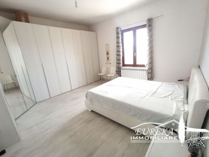 Immagine 17 di Casa indipendente in vendita  in LOCALITà PESCIA a Castiglione Del Lago