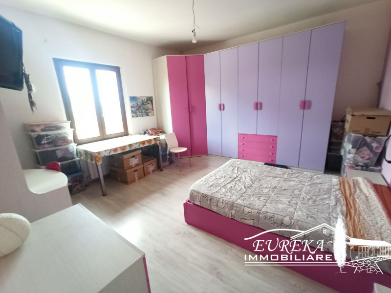 Immagine 19 di Casa indipendente in vendita  in LOCALITà PESCIA a Castiglione Del Lago