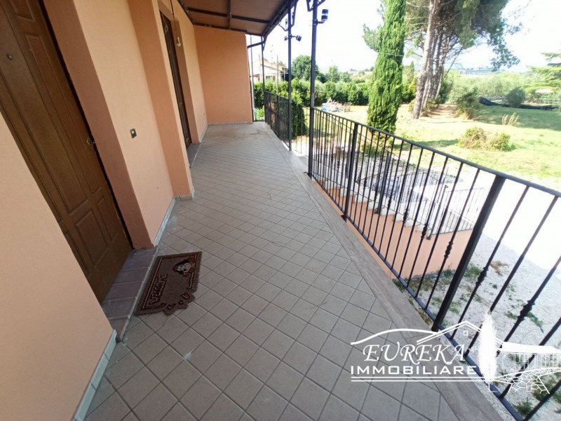 Immagine 31 di Casa indipendente in vendita  in LOCALITà PESCIA a Castiglione Del Lago