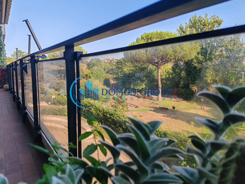 Immagine 11 di Appartamento in vendita  in Via Benedetto Croce a Roma