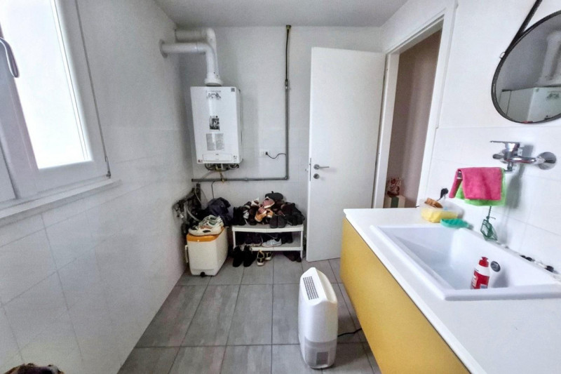 Immagine 16 di Villetta a schiera in vendita  in Frazione Orzola a Zenevredo