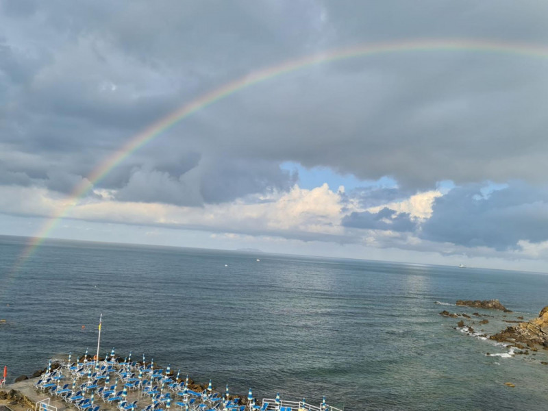 Immagine 15 di Appartamento in vendita  in Via del Littorale, N. 164 a Livorno