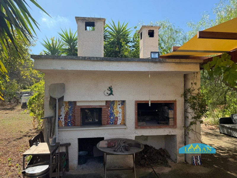 Immagine 23 di Villa in vendita  in Contrada Monte Calvo a Ceglie Messapico