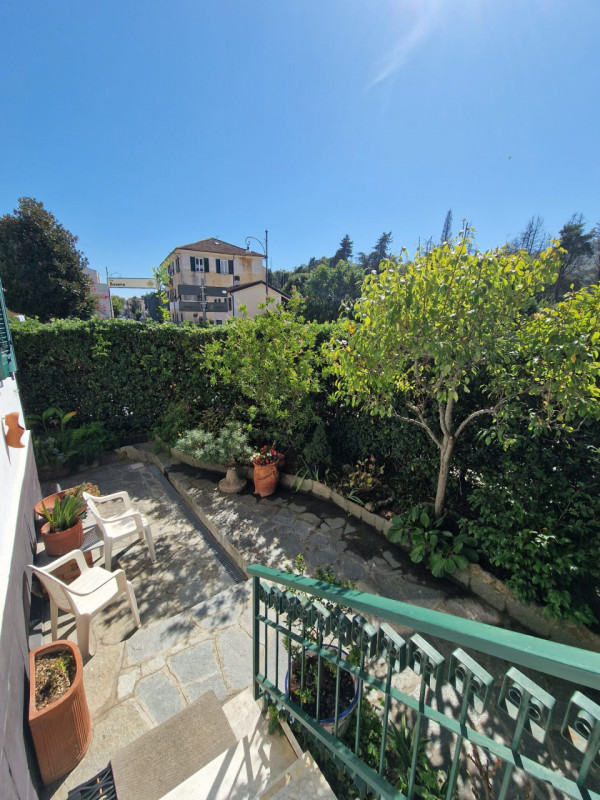 Immagine 6 di Appartamento in vendita  in Via Bosena a Rapallo