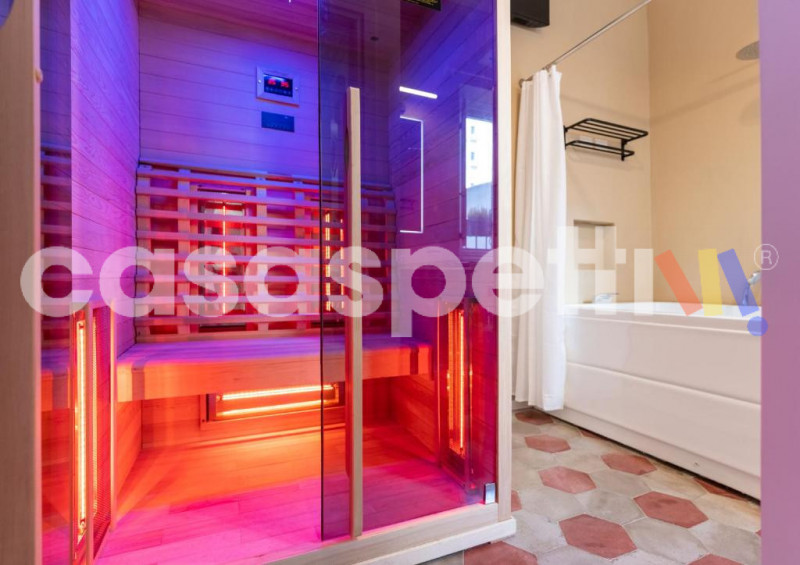 Immagine 10 di Bed & Breakfast in vendita  in Via Gregorio Ugdulena a Palermo