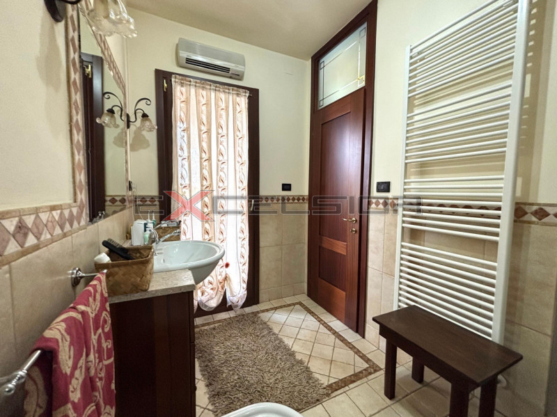 Immagine 12 di Villetta a schiera in vendita  in Via G. Matteotti n.20 bis, Cavarzere (VE) a Cavarzere