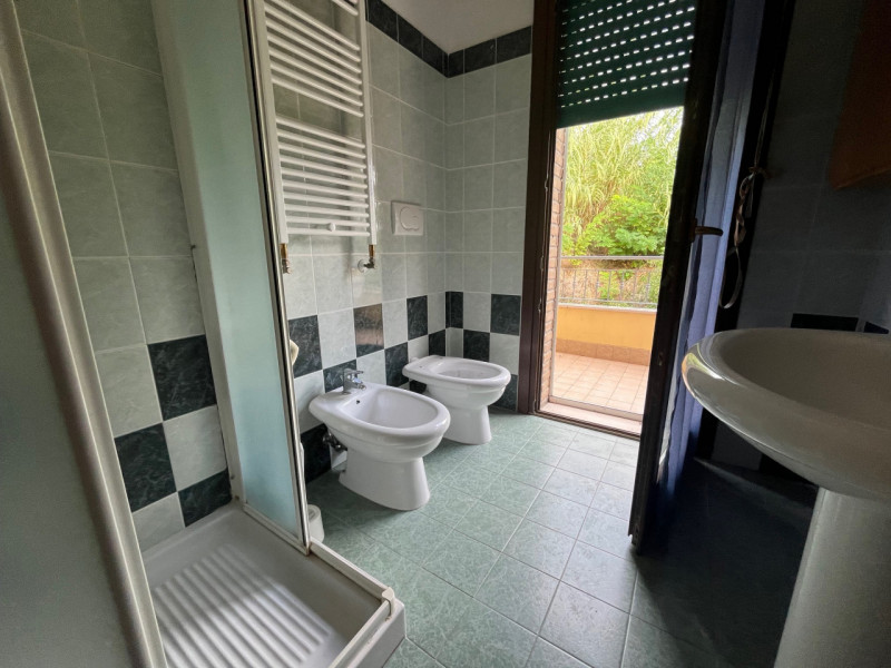 Immagine 8 di Appartamento in vendita  a Trecastelli