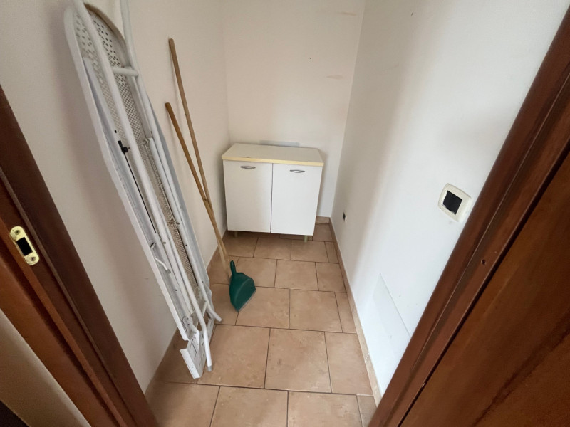 Immagine 12 di Appartamento in vendita  a Trecastelli