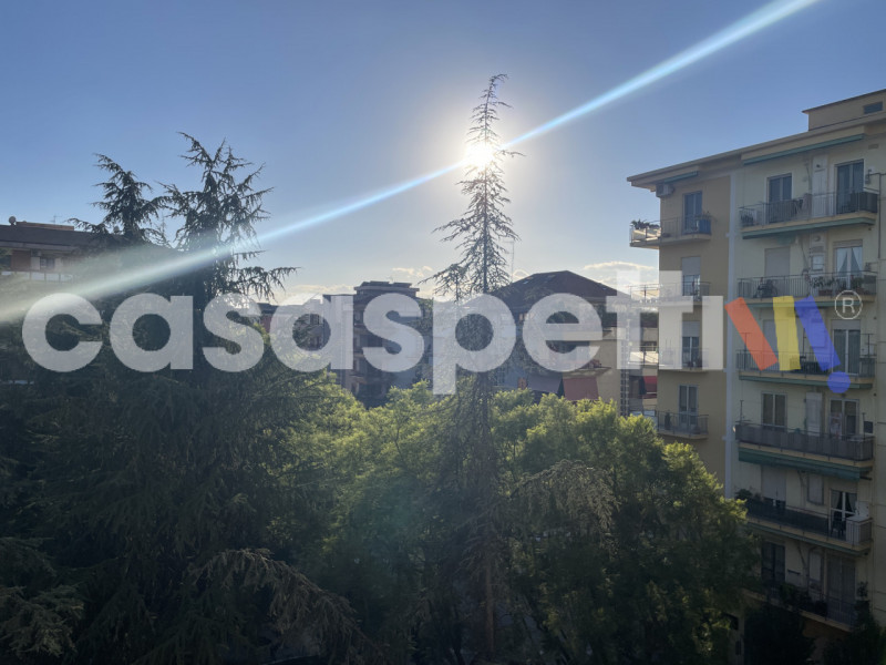 Immagine 10 di Appartamento in vendita  in Piazza Risorgimento, 8 a Pontecagnano Faiano