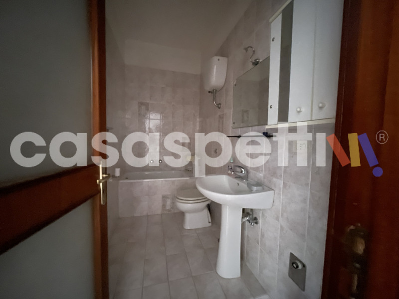 Immagine 18 di Appartamento in vendita  in Piazza Risorgimento, 8 a Pontecagnano Faiano