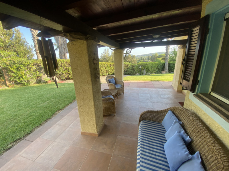 Immagine 4 di Casa indipendente in vendita  in Villasimius Viale Matteotti a Cagliari