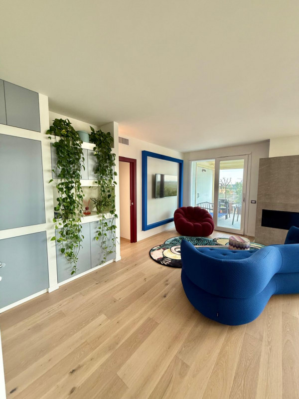 Immagine 7 di Attico in vendita  in Strada Budellungo a Parma