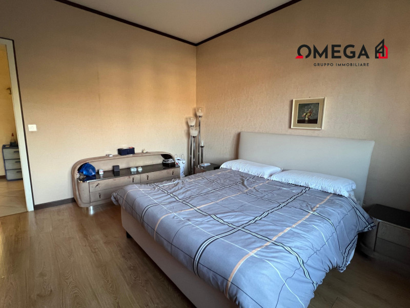 Immagine 13 di Appartamento in vendita  in via Dante Vaglieri 10 a Trieste